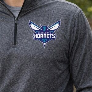 Charlotte Hornets NBA Quarter-Zip Pullover – Men’s Medium